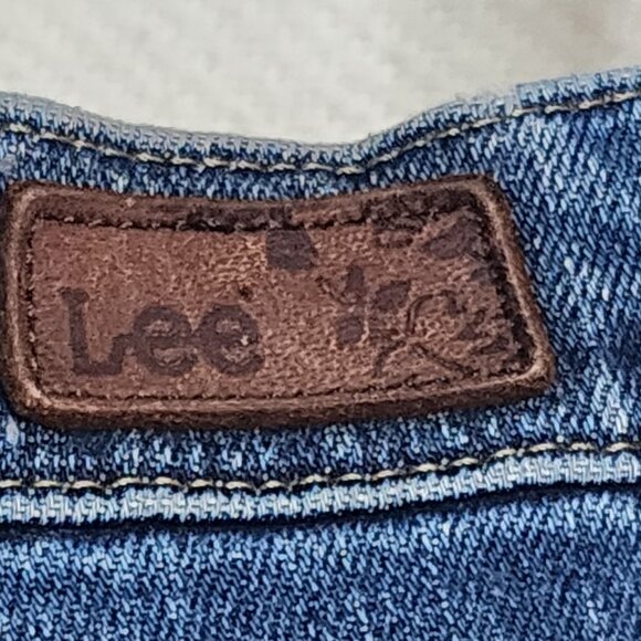 Lee National Denim Day Med Wash Breast Cancer Awareness Pink Stitch Jeans 8 MED - Picture 13 of 16